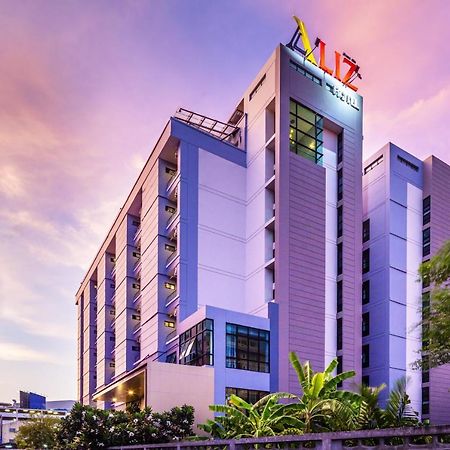 Aliz Hotel Nonthaburi Kültér fotó