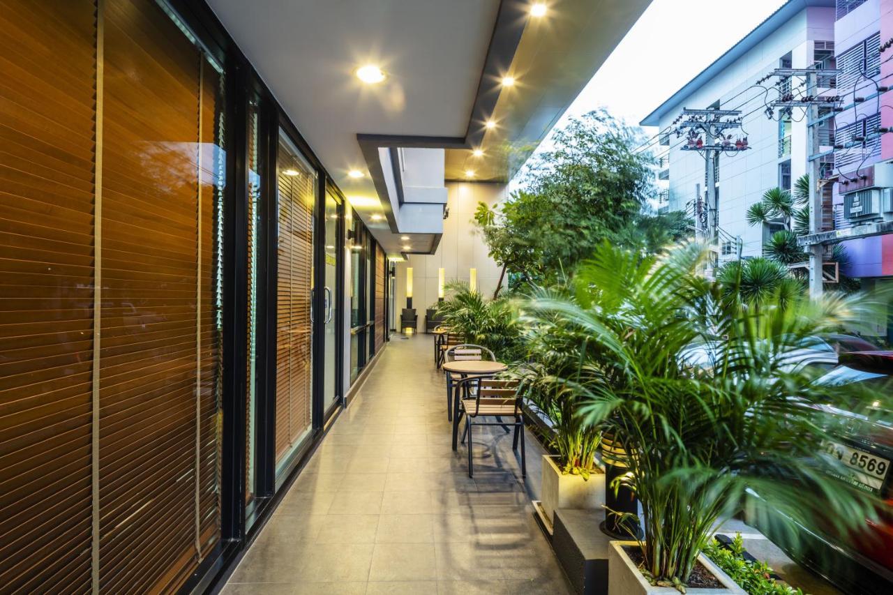 Aliz Hotel Nonthaburi Kültér fotó